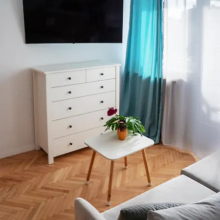 Apartament Rozowy Jelen Gliwice Exterior foto