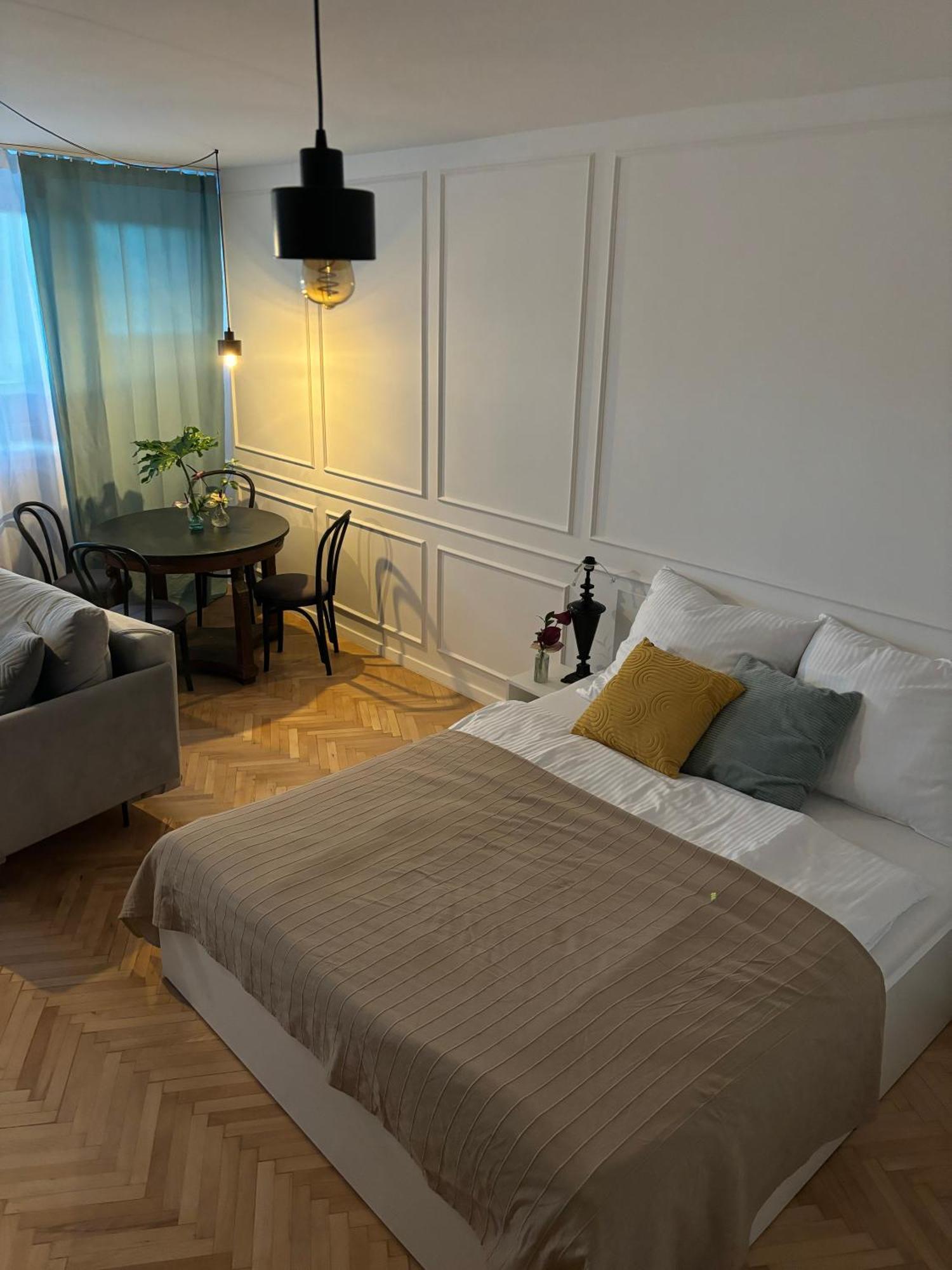 Apartment Rozowy Jelen
