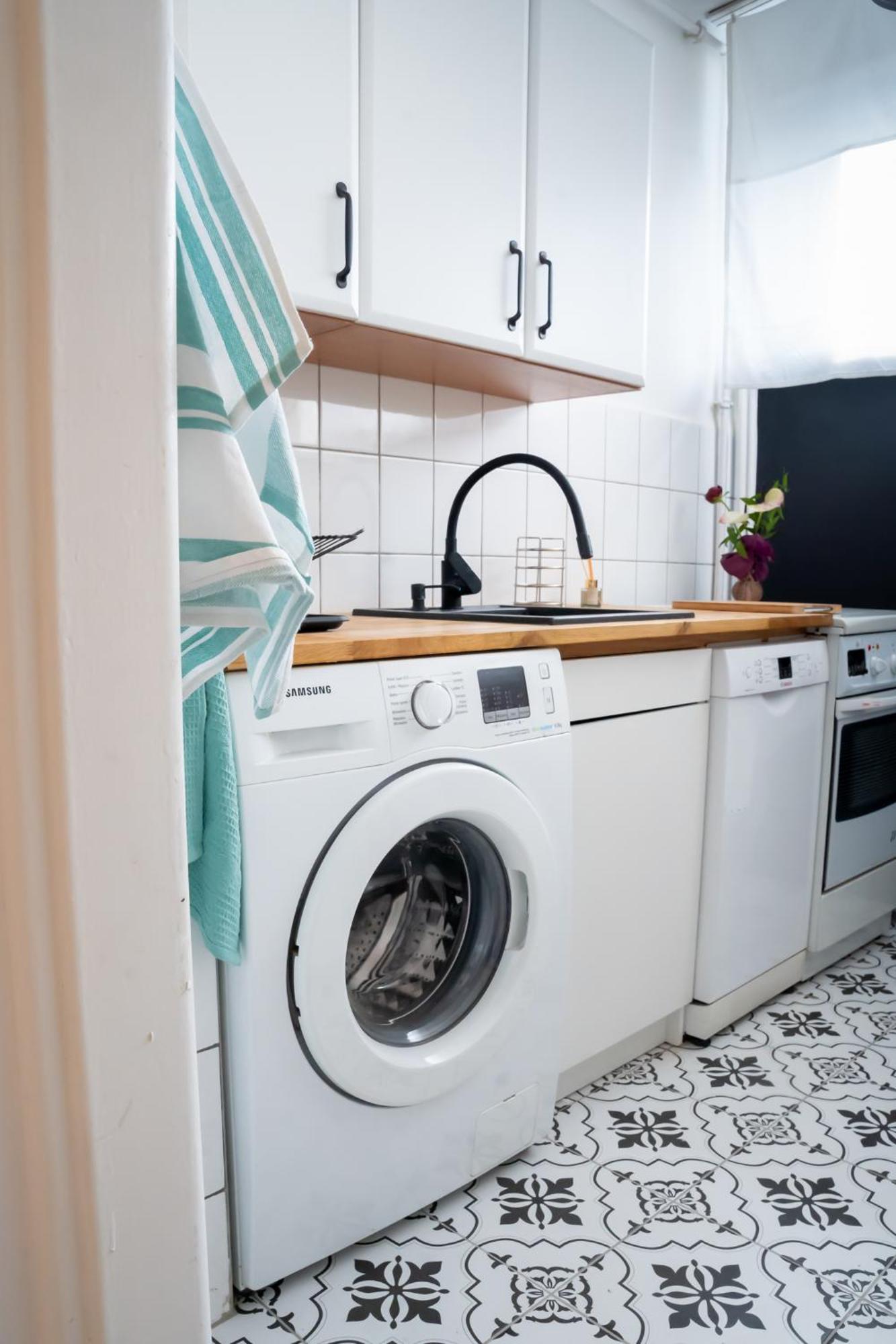 Rozowy Jelen Apartment *